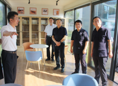 <b>運(yùn)城市人大常委會主任鄧雁平來華兆東南綠建調(diào)研</b>