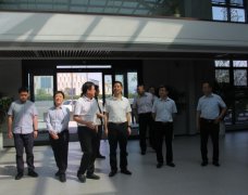 <b>山西省民營經(jīng)濟發(fā)展局樊偉強局長、運城經(jīng)濟技術開發(fā)區(qū)副主任魯若鵬一行蒞臨</b>